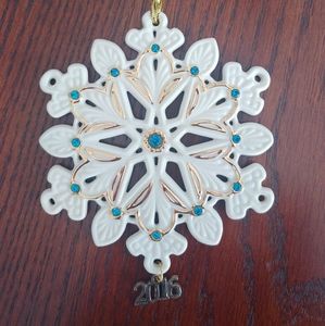2016 Lenox Snowflake Ornament